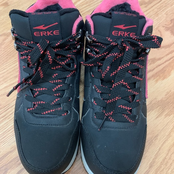 Black and hot pink Erke shoes size 6 - Picture 4 of 6